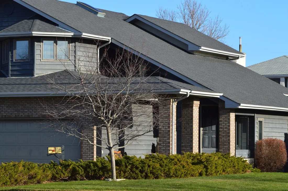 Residential roofing company in Saskatoon