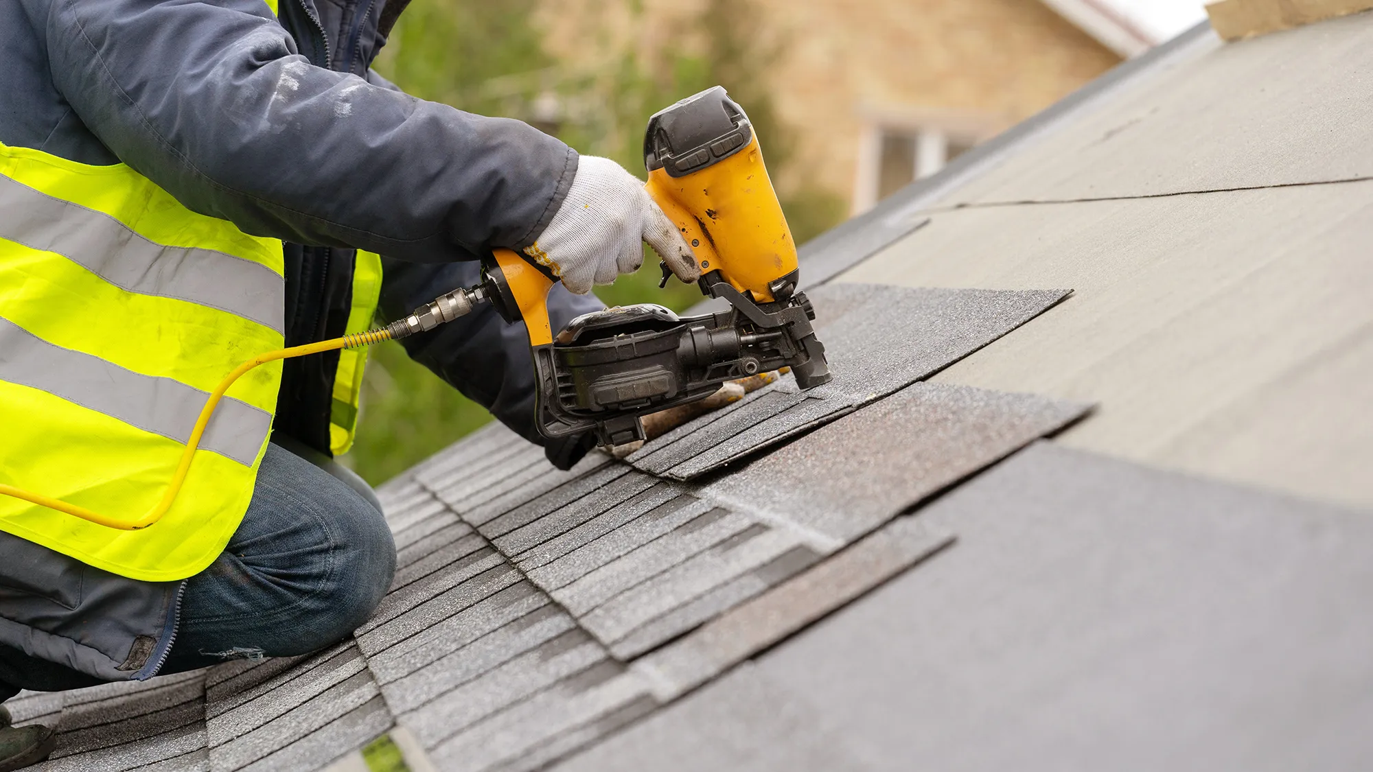 flashing on a metal roof_